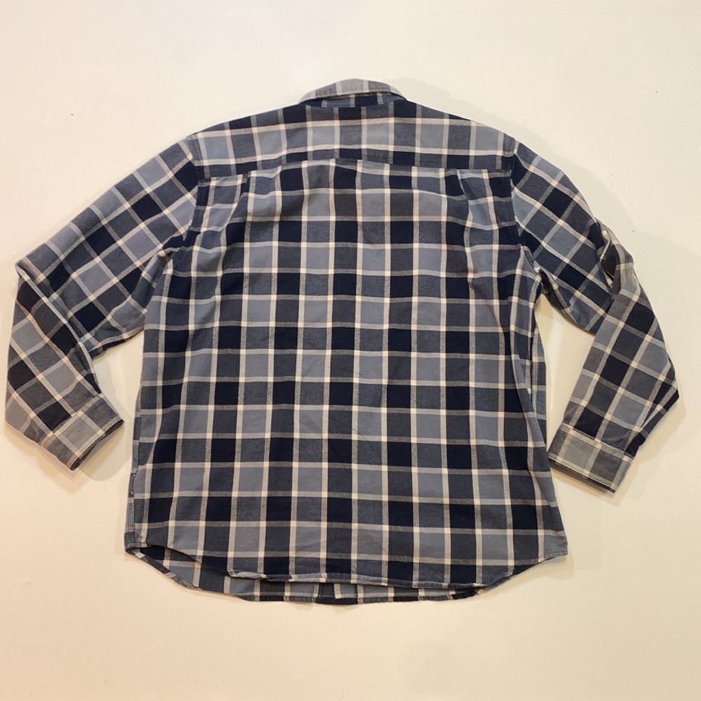 Carhartt button up - Picture 9 of 13